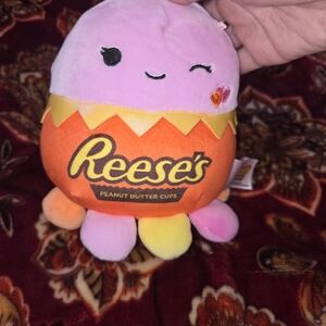 Squishmallows Reese's Pink & Orange Winking Octopus Plush